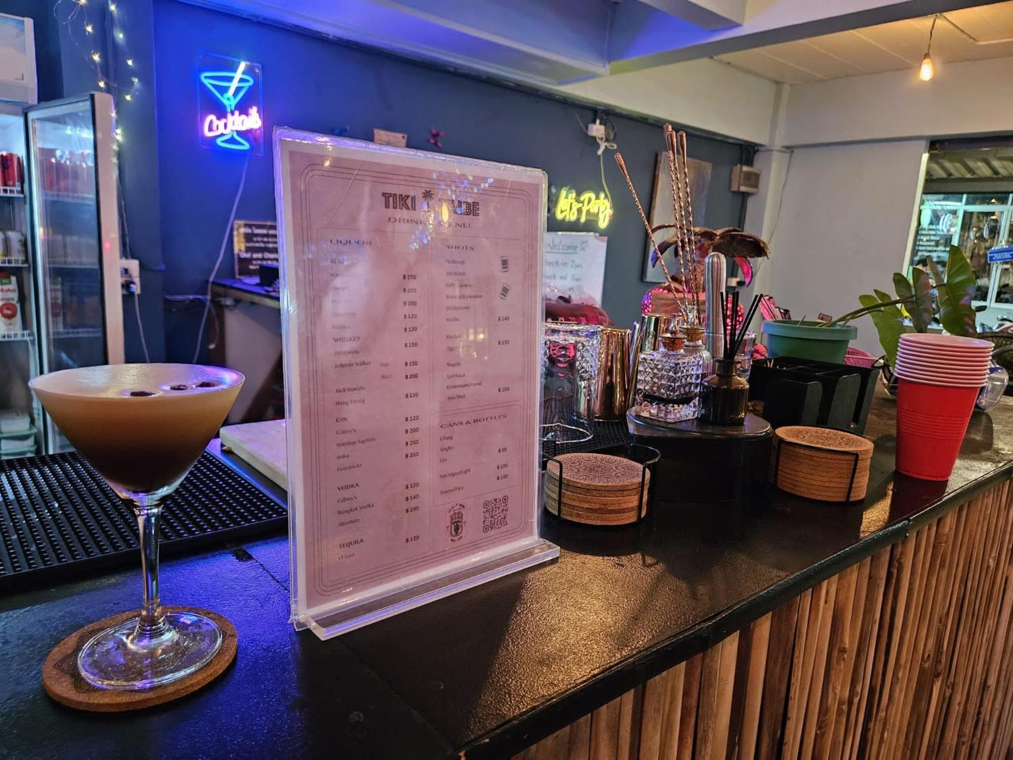 Tiki Tribe Bar & Hostel Ко Тао Екстериор снимка