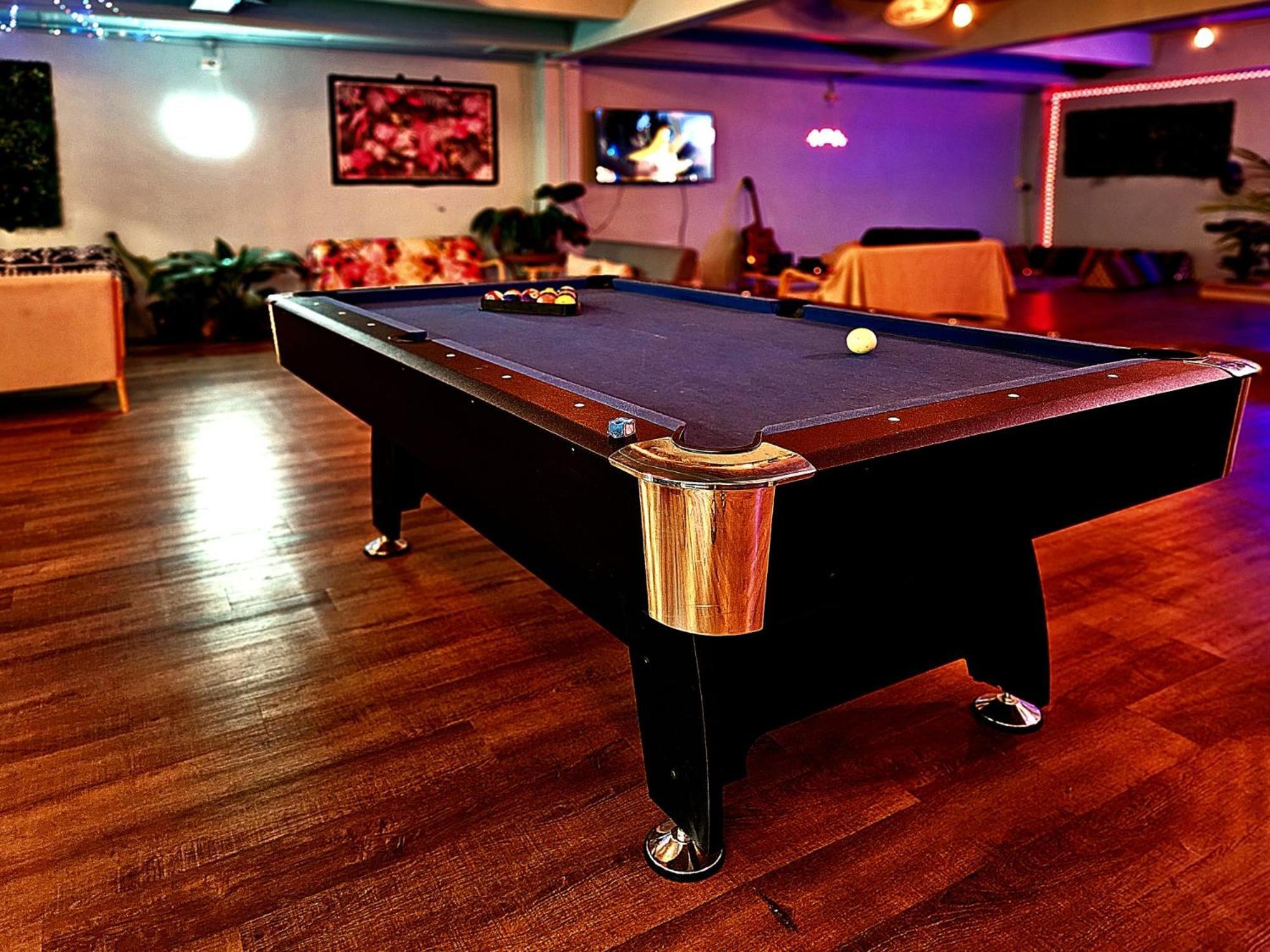 Tiki Tribe Bar & Hostel Ко Тао Екстериор снимка